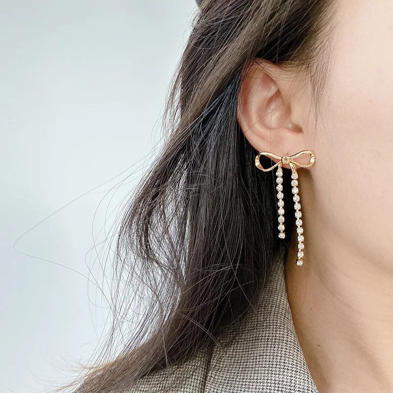 

Long Rhinestone Tassel Bowknot Earrings Dangle Shiny New Earrings