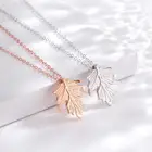 Очаровательное ожерелье с подвеской в виде кленовых листьев серебристого цвета