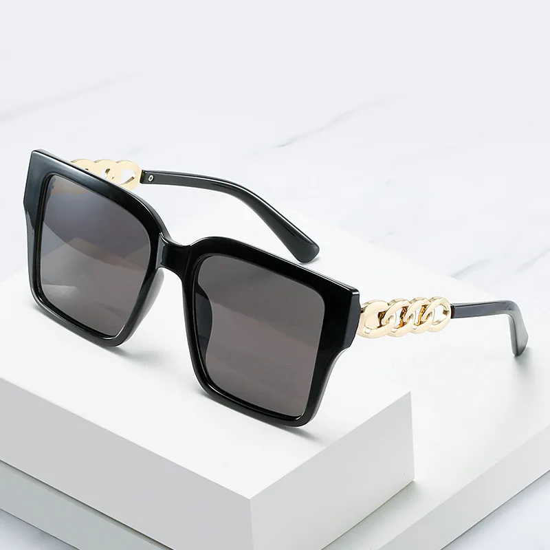 

2021 new box sunglasses fashion personality big chain glasses square big frame sunglasses women casual street driving glasses