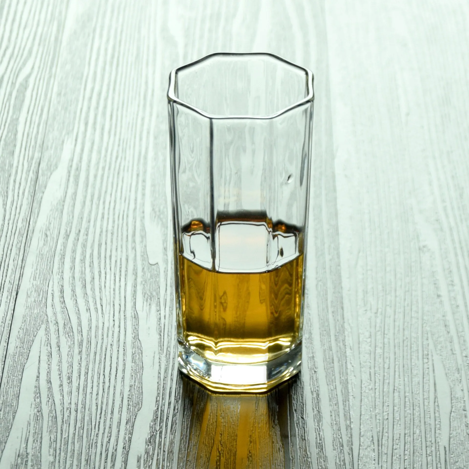 

2 Pcs/lot classical transparent fashion whiskey wine glass party pub wine drinking glass cups 200901-49