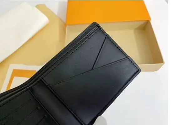 

The special edition pocket wallet credit card holder is made of luxury quality high-grade canvas fabric