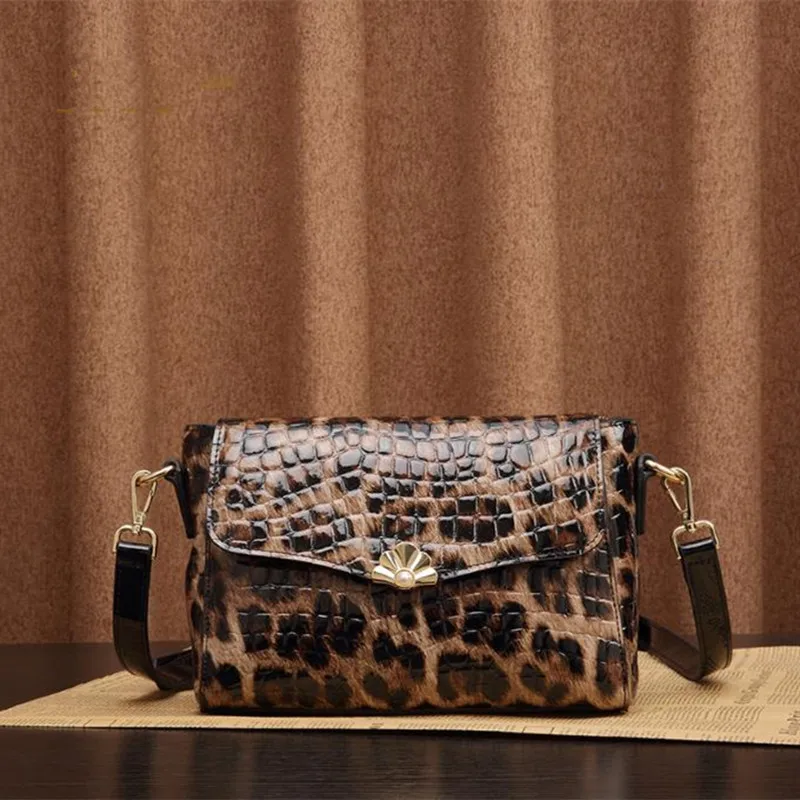 

100% Genuine Leather New Fashion Leopard Print Underarm Bag Top Quality Women's Shoulder Diagonal Purses and Handbags Sac Luxe