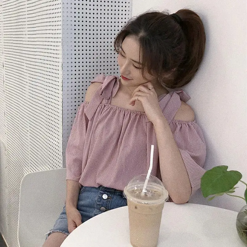 

Spring Summer 2021 New Striped Shirt Women's Lace Up Short Sleeve Shirt Loose Shoulder Top Fashion