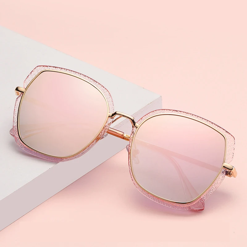 

Transparent frame Retro Metal frame Sunglasses Women fashion Brand design Sun Glasses Gradient lens Eyewear