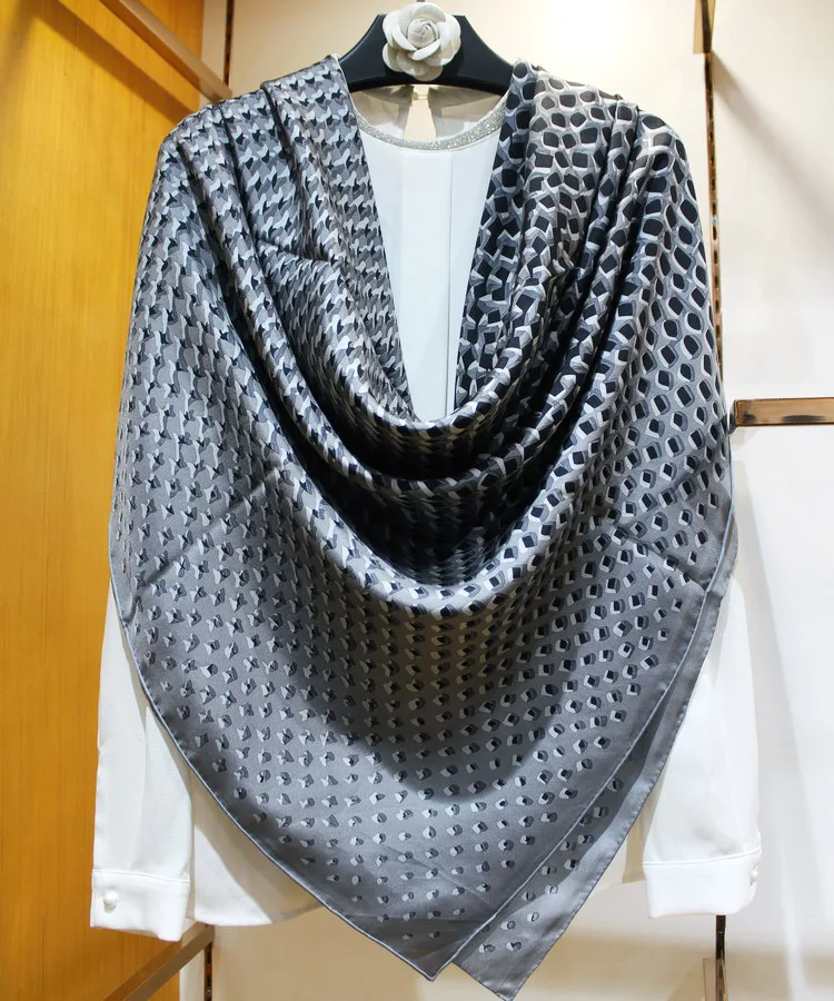 

Brand Design Scarf Women 100% Twill Silk Sand Wash Hand Rolled Edges Large Shawl Wrap 140*140cm Beach