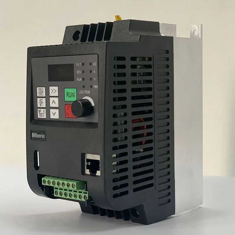 Частотно регулируемым приводом 220V до 380V 1 5/2 2/4 кВт 2hp частотно регулируемый привод