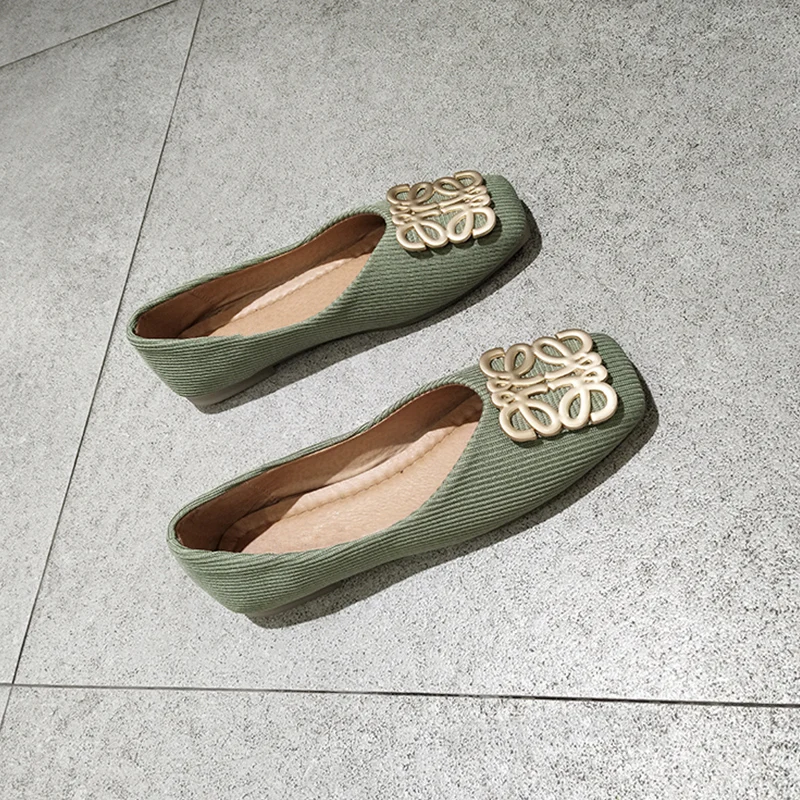 

Spring/Summer 2021 Flat Square Toe Single Shoe for Women with Light Metallic Soft Soles Comfortable Green Shoes Women