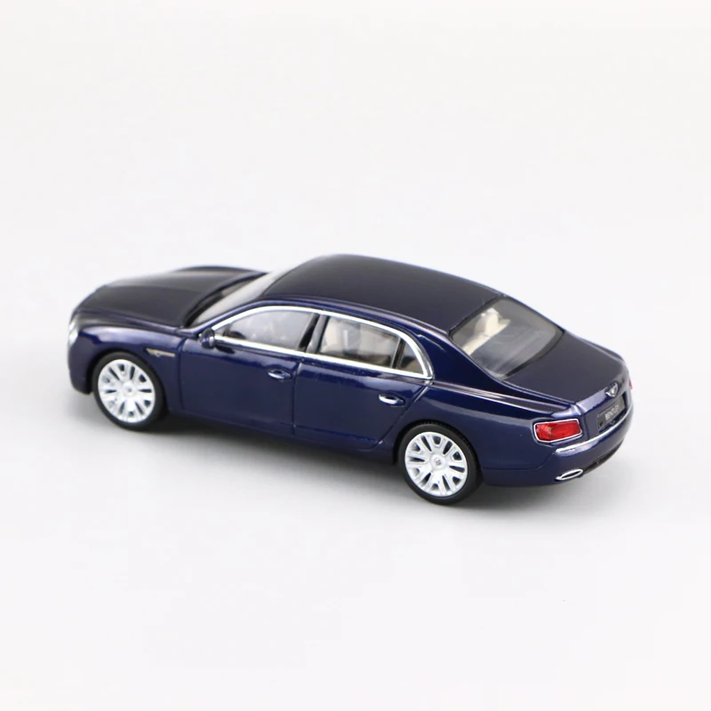 1:43 весы BENTLEY FLYING SPUR W12 редкая коллекция |