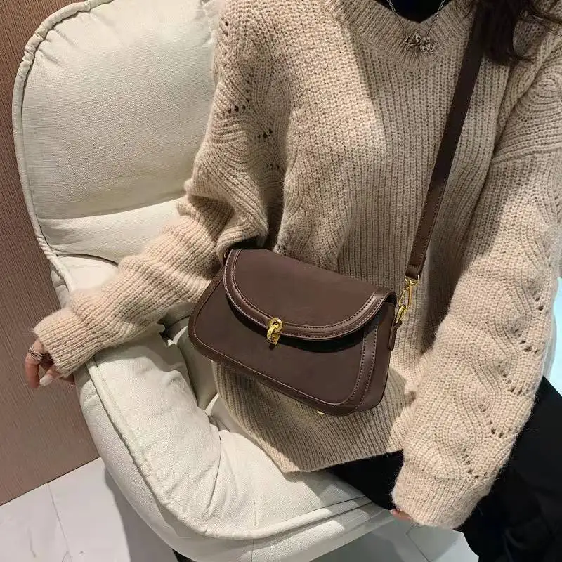Luxury high-end design brand retro stitching one-shoulder messenger ladies texture bag