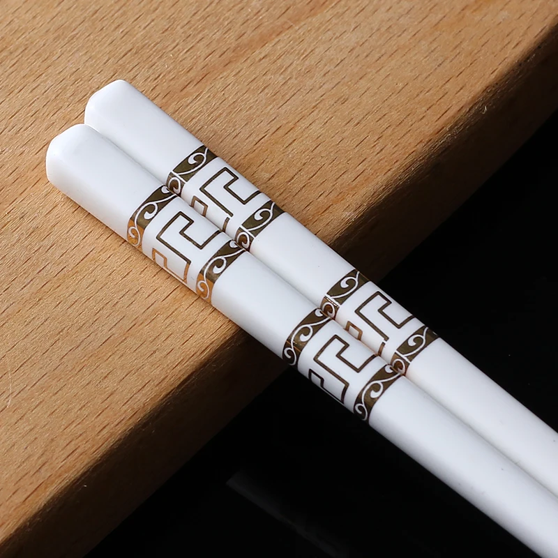 Керамические палочки европейского стиля для дома, нескользящие, антиплесневые, высокое качество, костяной фарфор, многоразовые палочки для еды в подарок.