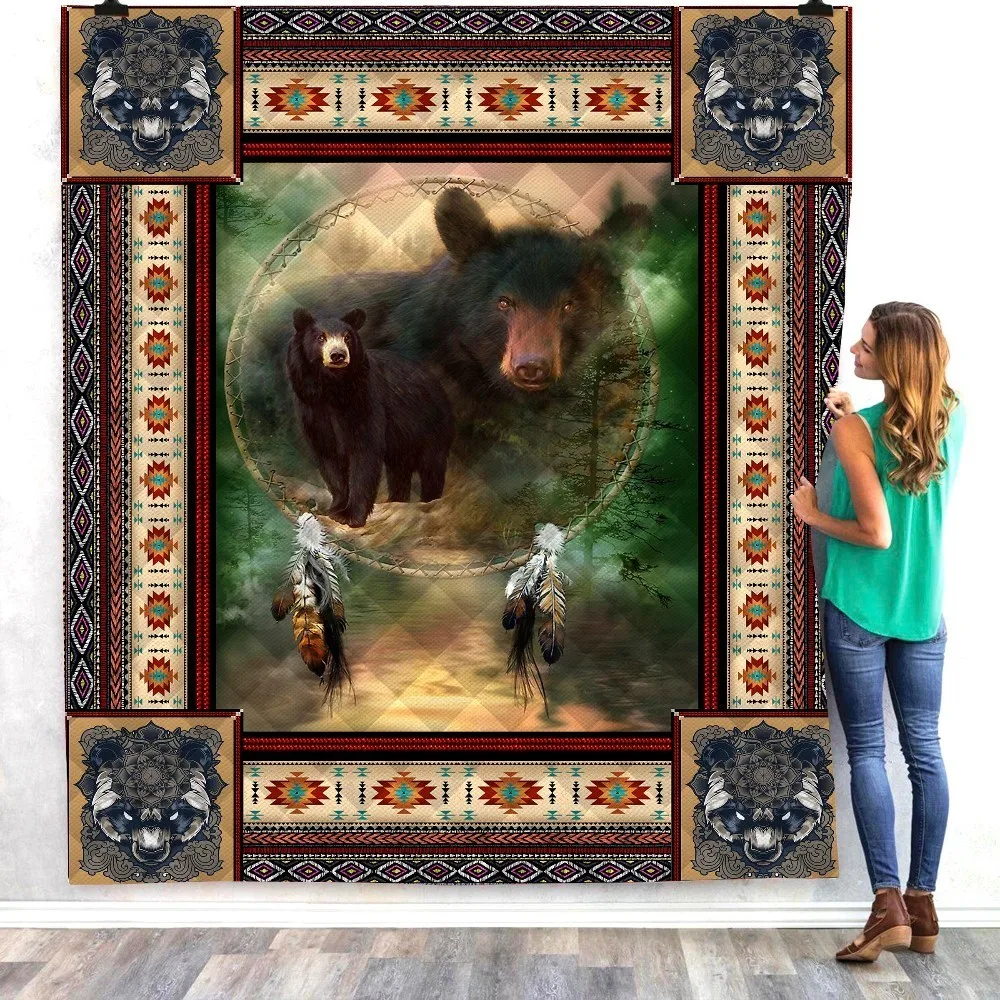 Аниме рисунком бурого медведя в стиле Ловец снов Дивана с принтом крышка