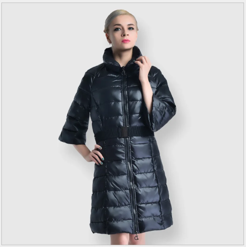 

2021 New Winter Plus Size Middle-aged and Elderly Five-point Sleeves Thick Warm White Duck Down Coat Women's Jacket Clothing