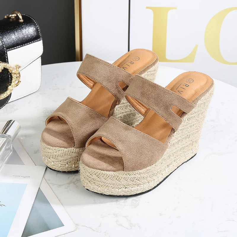 Летние крутые женские сандалии на высокой танкетке Пляжная Праздничная модная