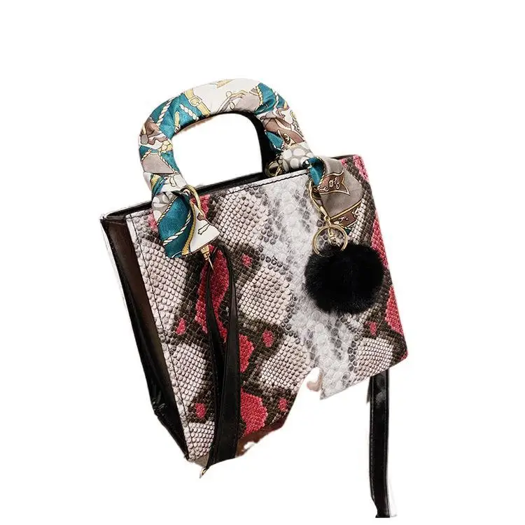 

Bag women's 2021 new fashion snake pattern portable shoulder trend messenger bag women's bag