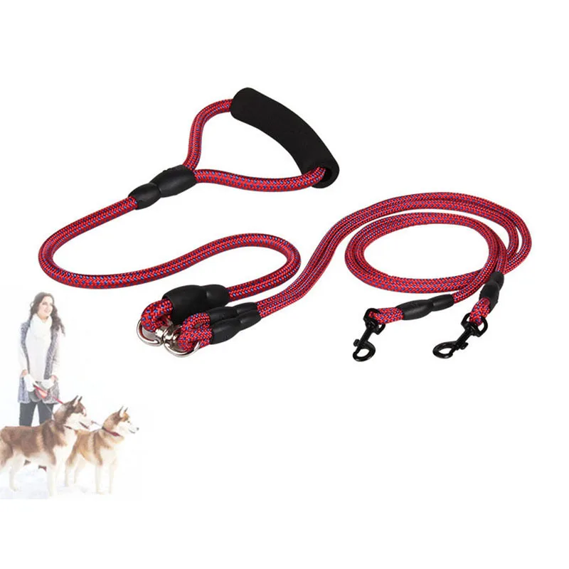 

Нейлоновый поводок для двух маленьких собак, 1 поводок для 2 питомцев, двойная поводок из мягкой пены с ручкой для маленьких и средних собак