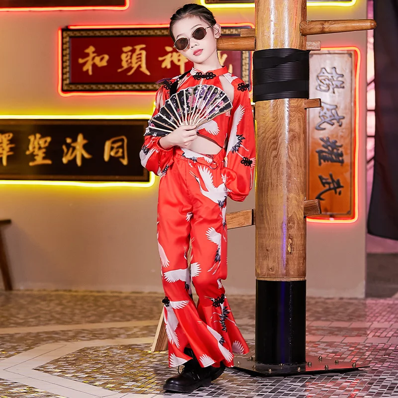 

2020 Chinese Style Red Outfits Ballroom Hip Hop Dancing Clothes For Girls Street Dance Stage Costumes Performance Wear DQS5708