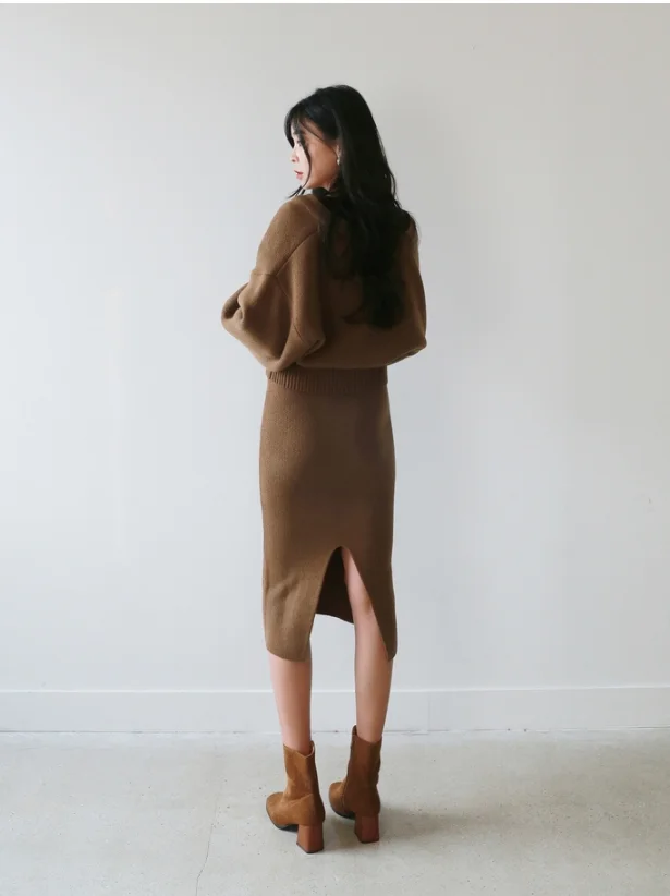 Two Pieces Loose warm winter Women Sweaters Skirts Solid puff Sleeve Female Woman Knitted girls Sweater Tops Mi-long Skirt |