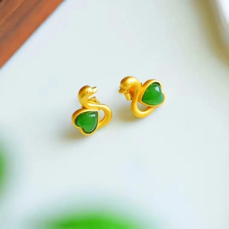 

Swan Stud Earrings 925 Sterling Silver Fashion Small Exquisite Super Fairy Graceful and Cute Heart-Shaped Hetian Jade Green Jade