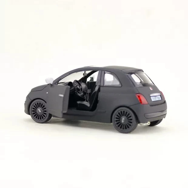 Лицензионная Коллекционная модель автомобиля из сплава и металла 1:36 для Fiat 500