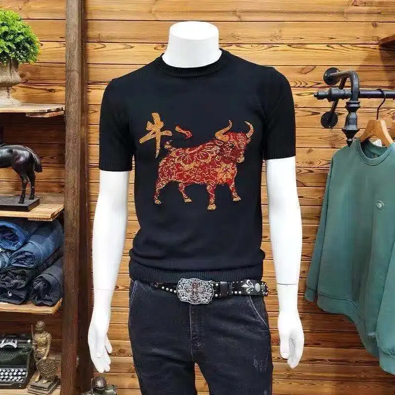 

New short sleeve men's trend in the year of the ox summer slim drill casual Joker red Benzian base shirt half sleeve tide