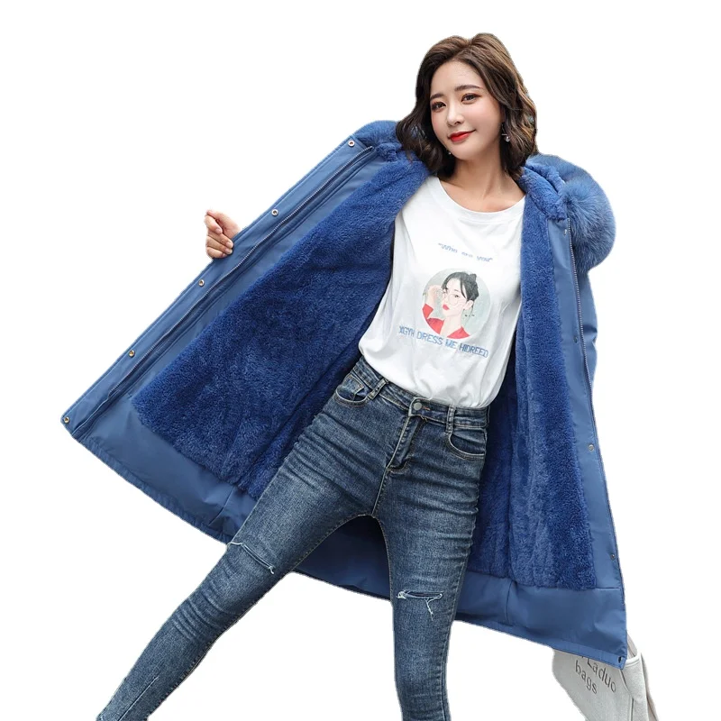 Куртка женская зимняя хлопковая с регулируемой талией и меховым воротником |