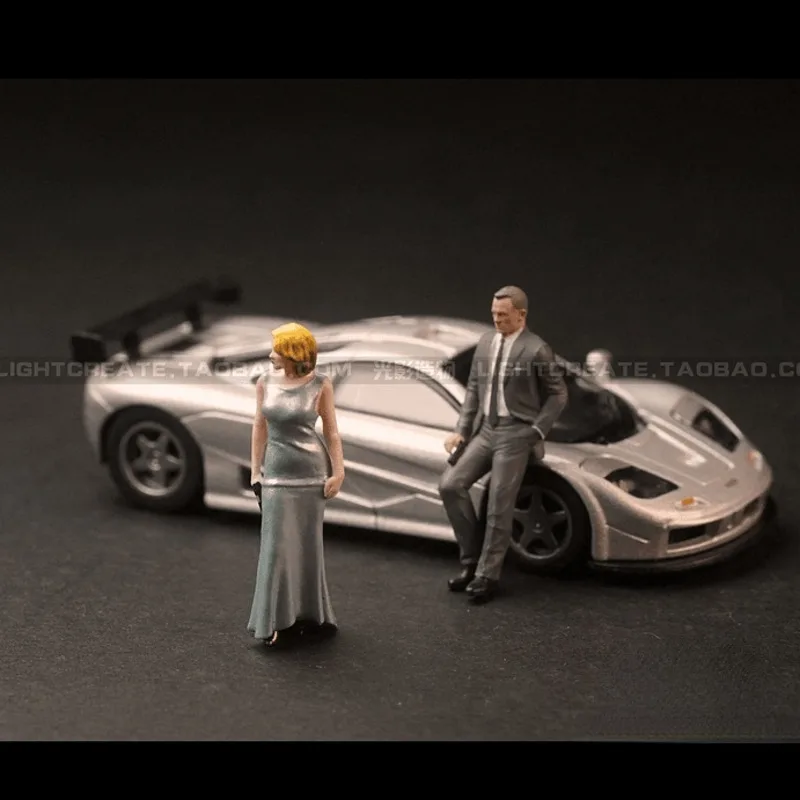

1/64 resin die-casting doll model micro landscape props Bond Bond girl car model scene props ornaments free shipping