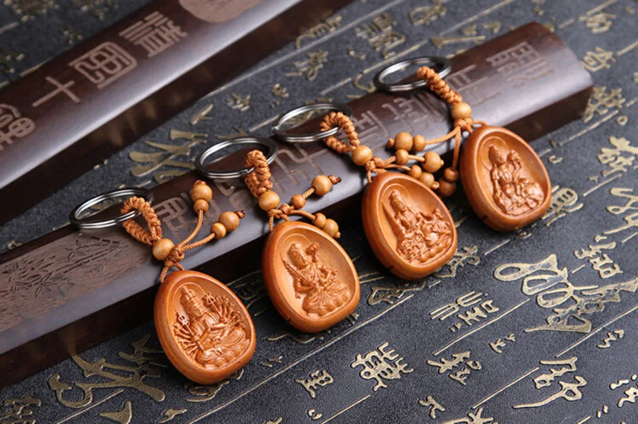 Брелок для ключей из натурального персикового дерева | Украшения и аксессуары