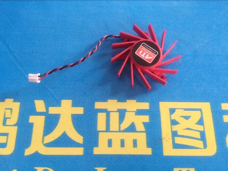 

ATI HD5550 5570 5670 V4800 graphics card isosceles cooling fan PLB05710S12HH 12V