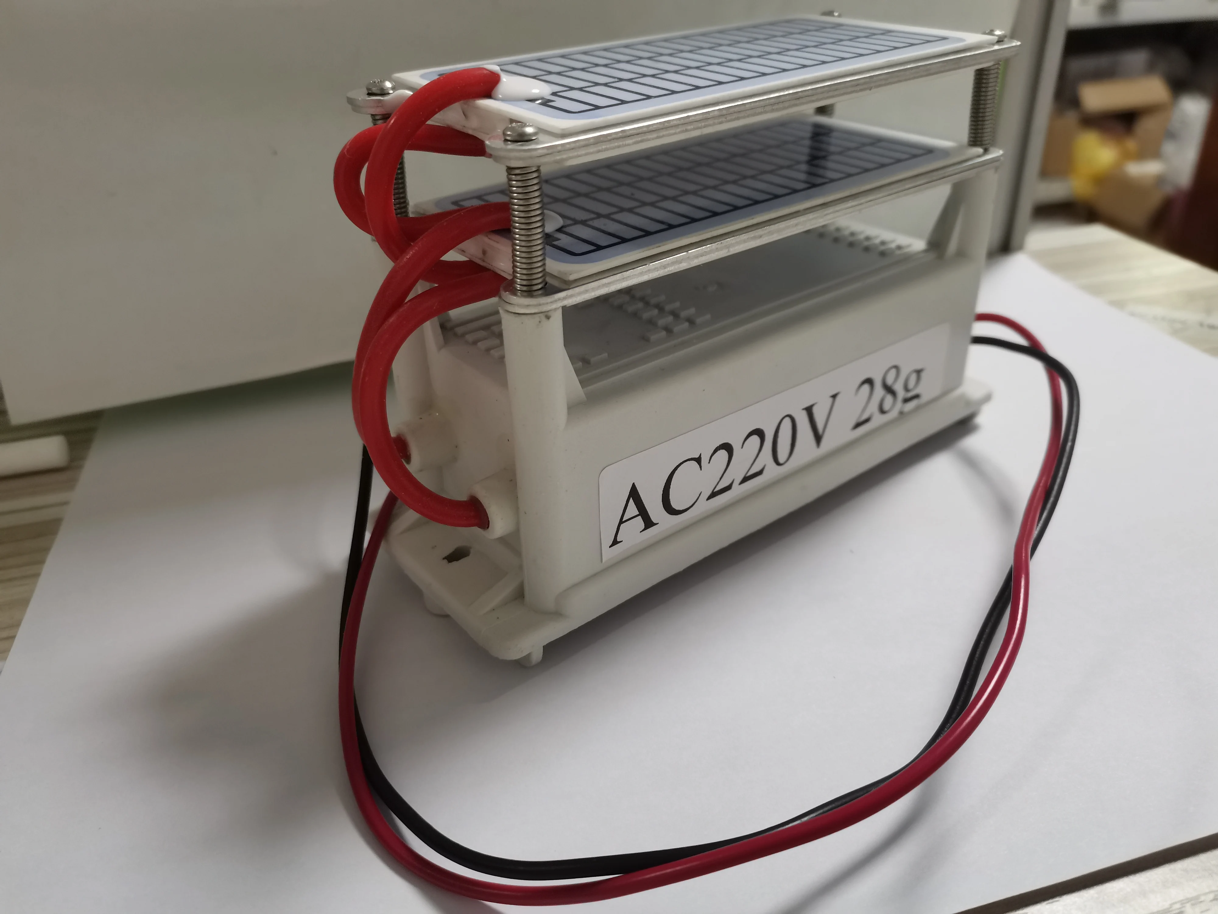 

New Air Sterilizer Ozone Generator 220V 28g Ozono Air Purifier Cleaner Treatment for Home Desinfection Ozonizer O3 sterilizer