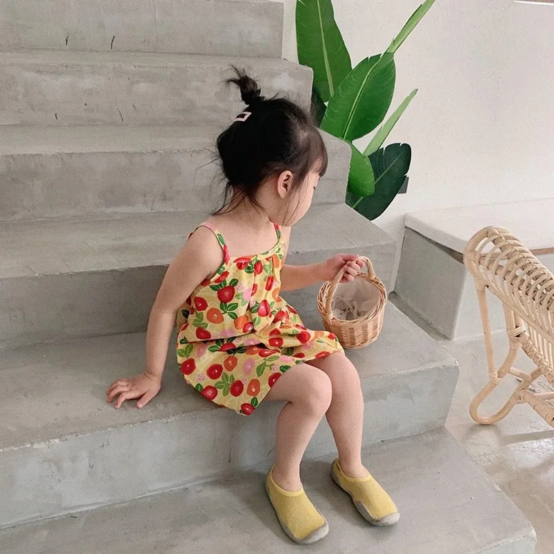 

New Summer Kids Girl Princess Beach Party Dresses Lovely Casual Cotton Floral Sweet Sleeveless Pajamas Sundress