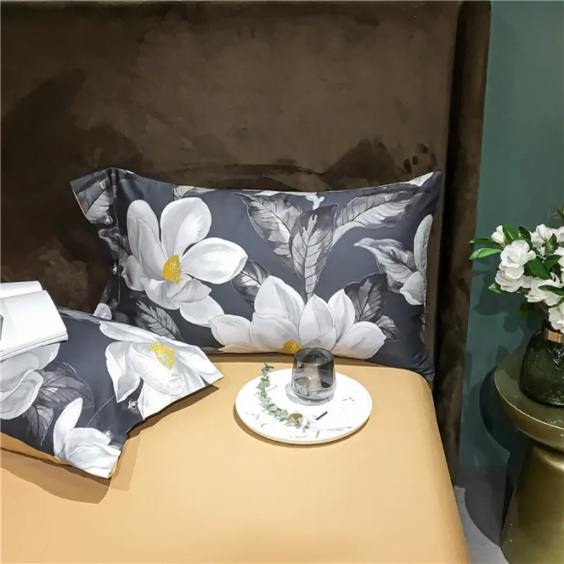 

Silky and soft Egyptian cotton bedding four-piece suit, family suit, single suit, 3-piece suit. Multiple sizes, duvet covers