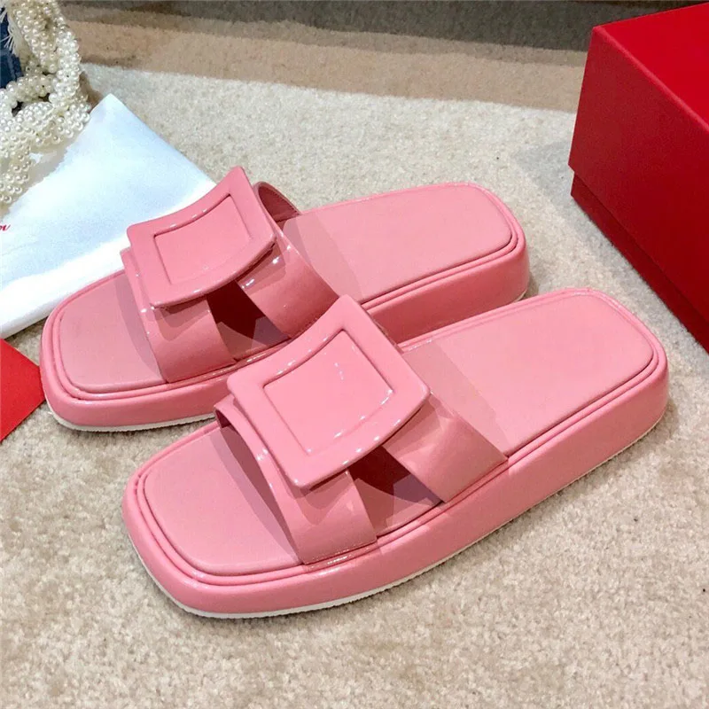 

2021 New Fashion Women Slippers Summer Flat Shoes Woman Buckle Decor Mules Female Thick Sole Slides Casual Flats Beach Shoes