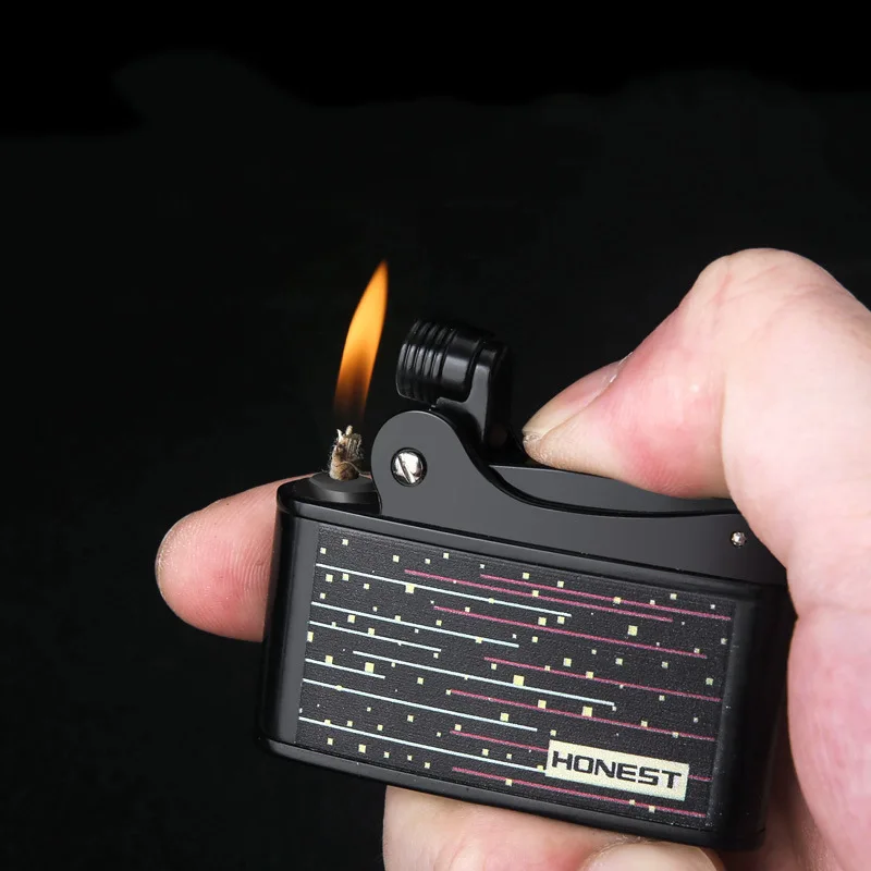Честная бензиновая зажигалка с поджигом оригинальная креативная Ретро
