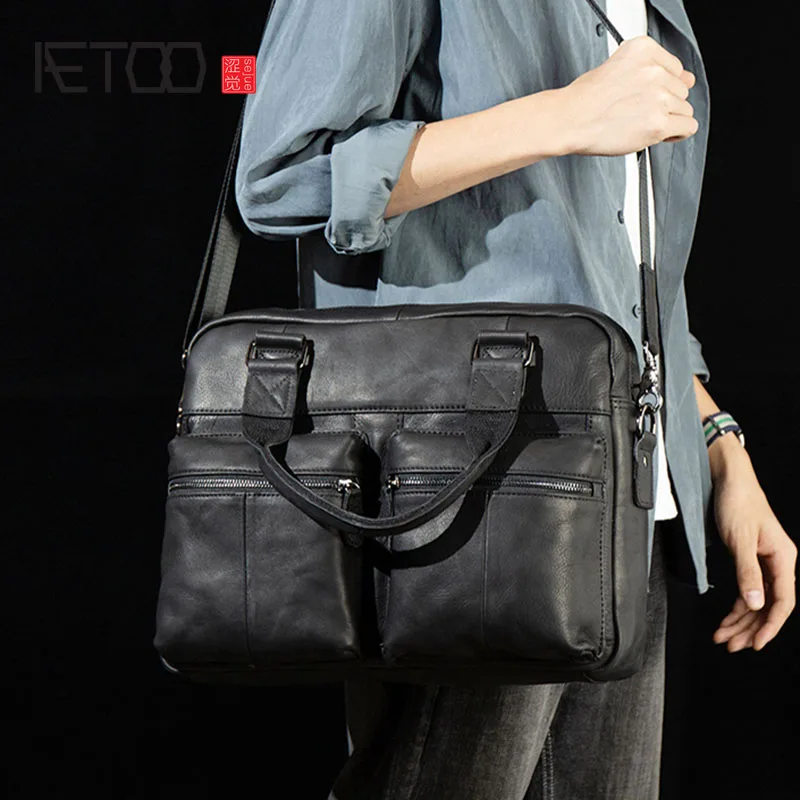 

AETOO Men's fashion leather handbag, business casual leather shoulder bag, retro leather diagonal bag