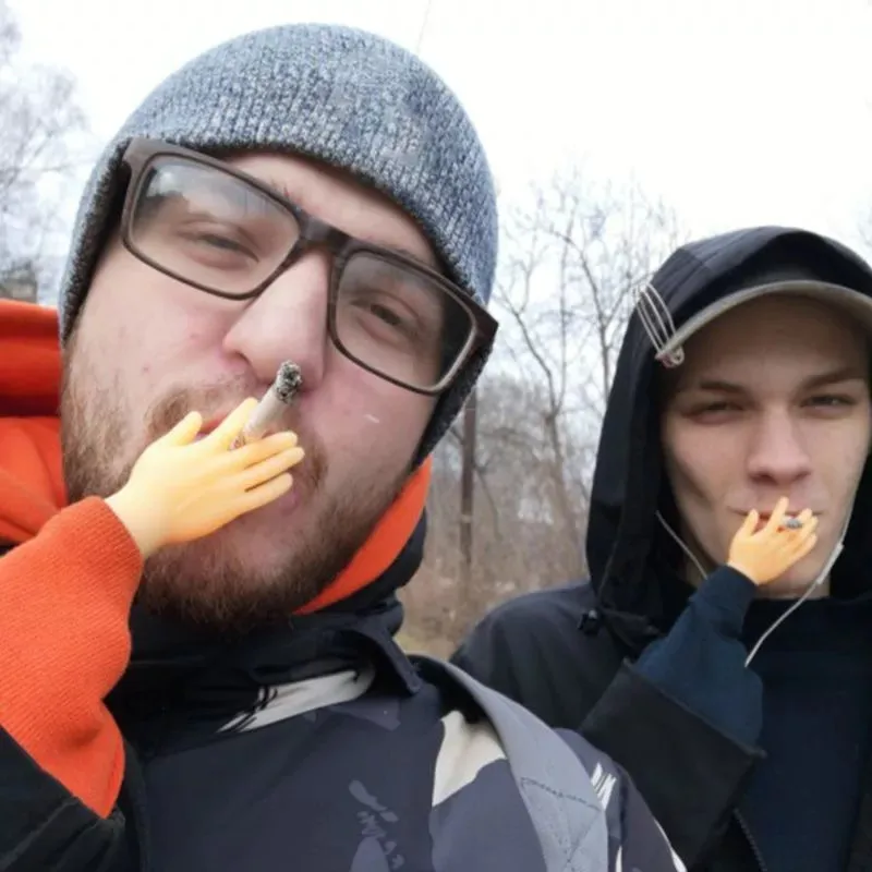 

2020 Cartoon Funny Fluorescence Hands And Finger Feet Set Creative Finger Toys Of Around The Small Hand Model Halloween Gift