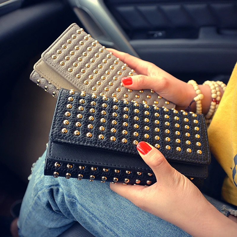

New Wallet Fashion Female Wallet Rivets Teen Girl Women Wallet Phone Pocket Purse Carteira Feminina Wallet Female