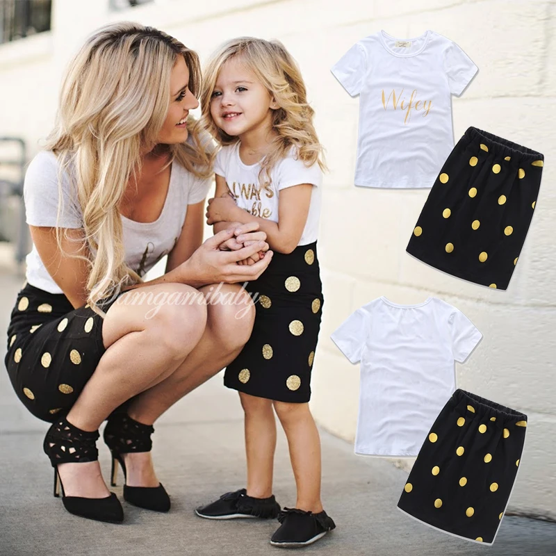 

Mother Daughter Family Matching Outfits Clothes Dot Parent-child Dress Baby Girls sets Mom Fashion Summer Women Kids Costume