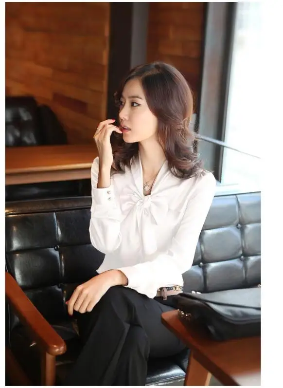 Женская блузка с длинным рукавом приталенная элегантная офисная рубашка белого