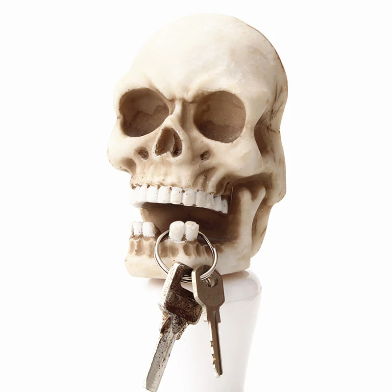 

Новинка держатель для ключей на Хэллоуин в виде скелета реалистичный человеческий череп Декор Шпулька настенный подвесной зарядный кабель...