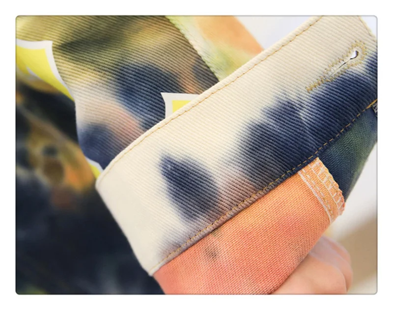 

Painted Denim Jacket Female Spring And Autumn New New Korean Loose Tie-dye Heavy Industry Rhinestone Casual College Wind Jacket