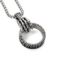 2021 trendy skull claw ring pendant necklace mens necklace new fashion retro hip hop punk accessories party jewelry wholesale