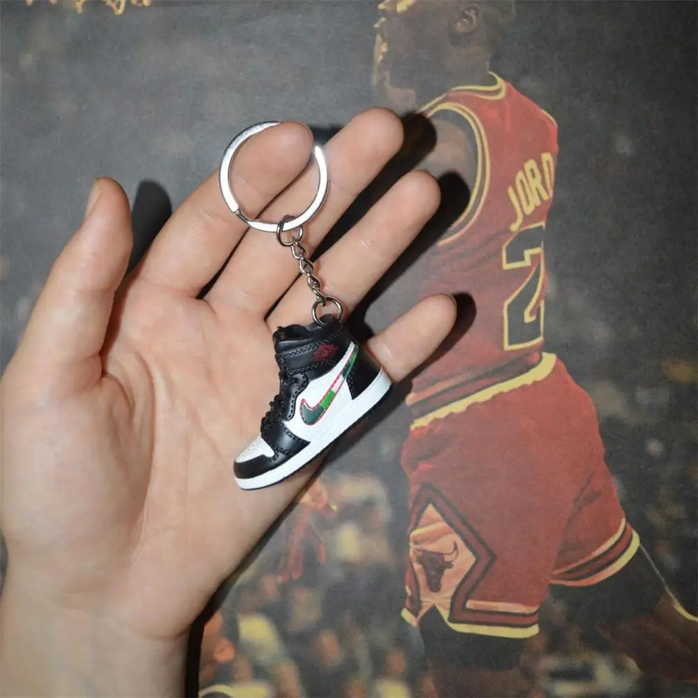 one shoe keychain Дропшиппинг aj1 offwhite Chicago Unc брелок в виде кроссовка Air Jordan 1 3D мини-кроссовки, закрытая спортивная обувь брелок в виде кроссовка s - Цвет: one shoe keychain