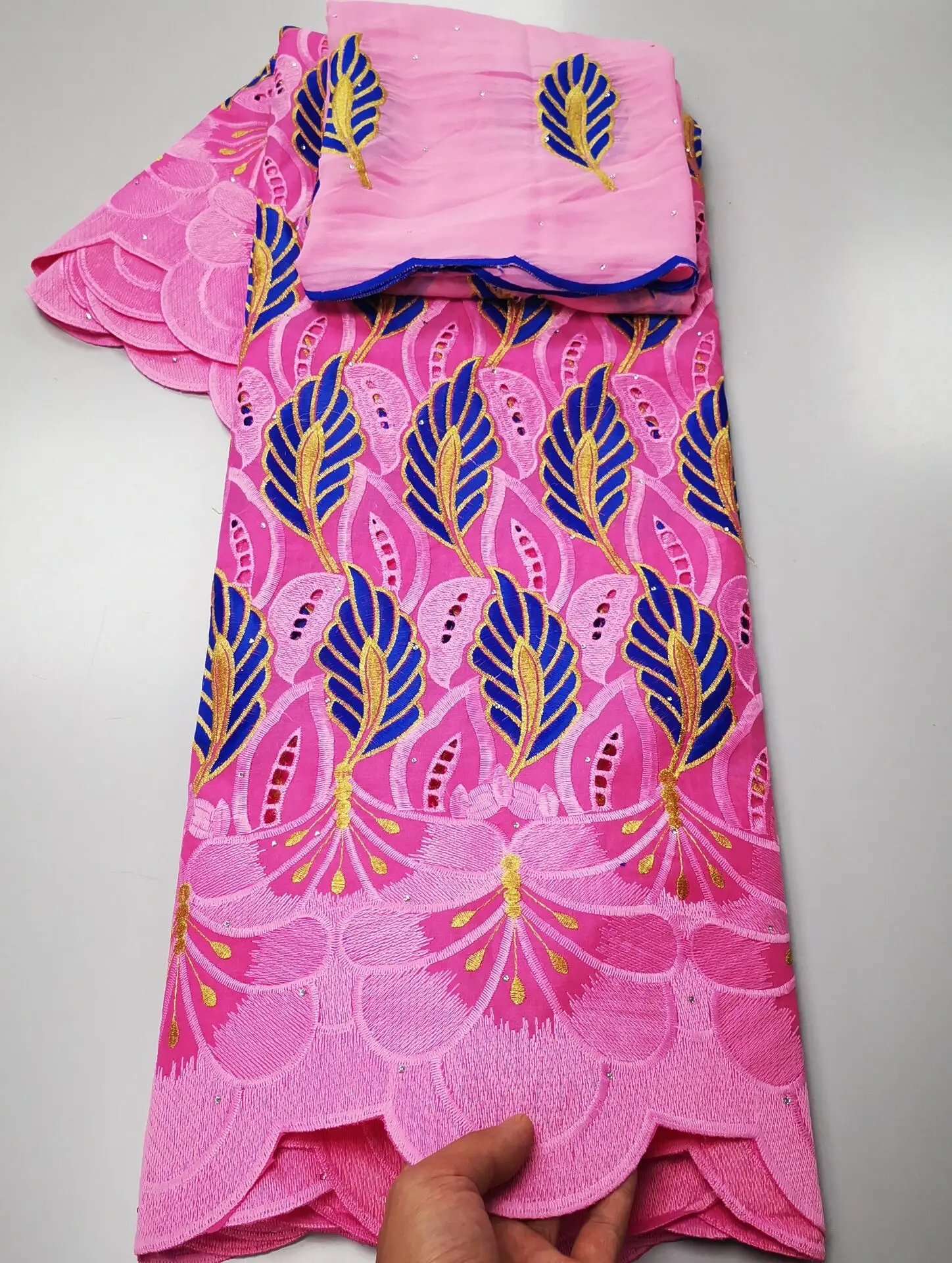 

2021 new fashion style 5+2yards comfortable swiss voile lace fabric for women party dress F910061