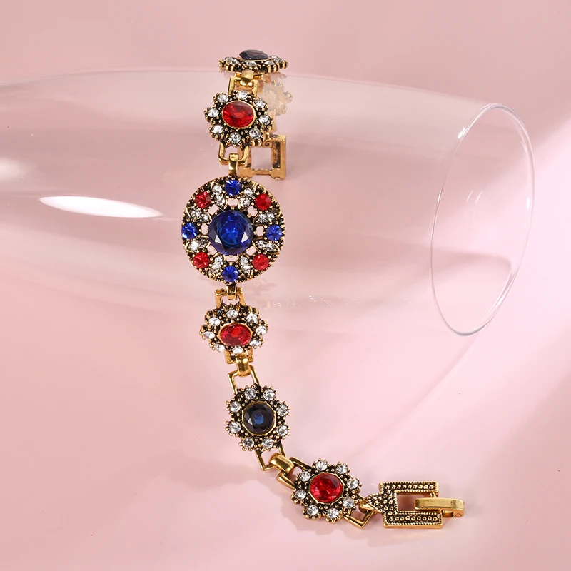 Винтажное ювелирное изделие цвет золотой круглый цветной полимерный Богемский