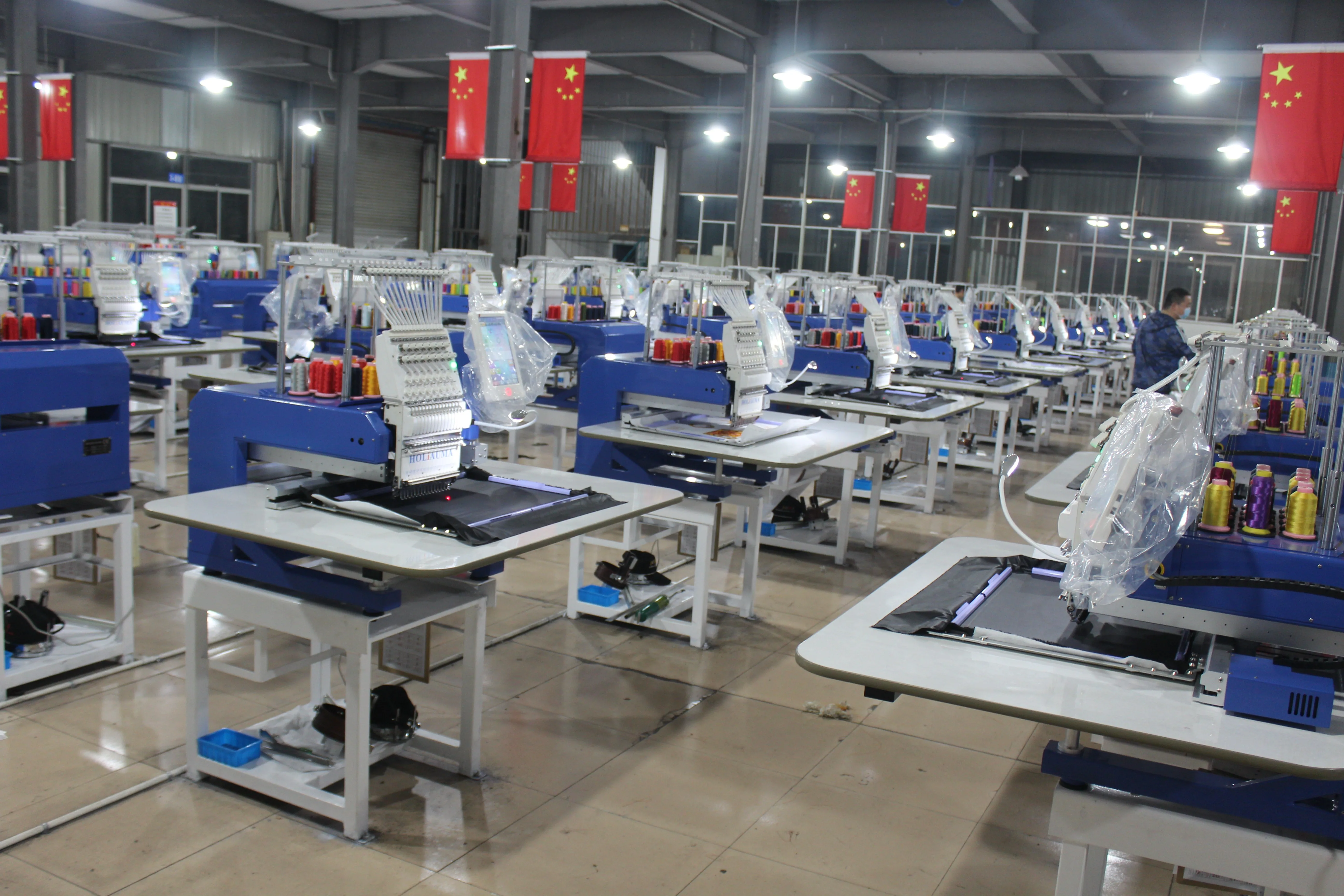 Многофункциональная машина для вышивки с одной головкой компьютеризированная