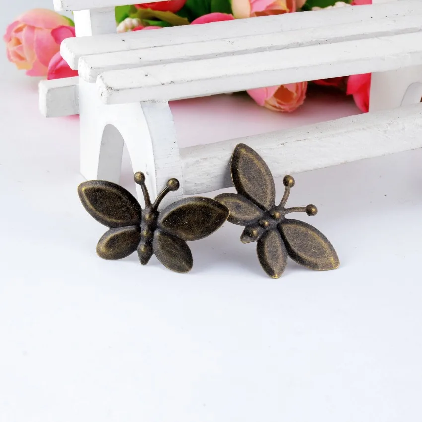 

Free shipping Retail 30Pcs Bronze Tone Filigree Wraps Butterfly Connectors Metal Crafts Gift Decoration DIY Findings 34*20mm