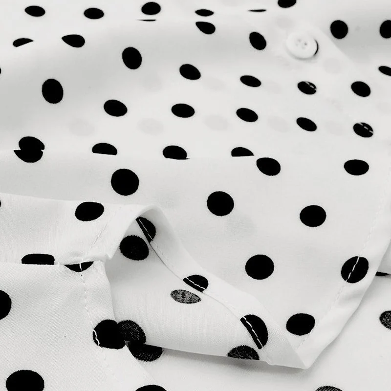 

Plus Size 5XL Long Lantern Sleeve Women's Shirts Dot Print Turn-down Collar Female Shirt 2021 Autumn Loose Office Ladies Tops