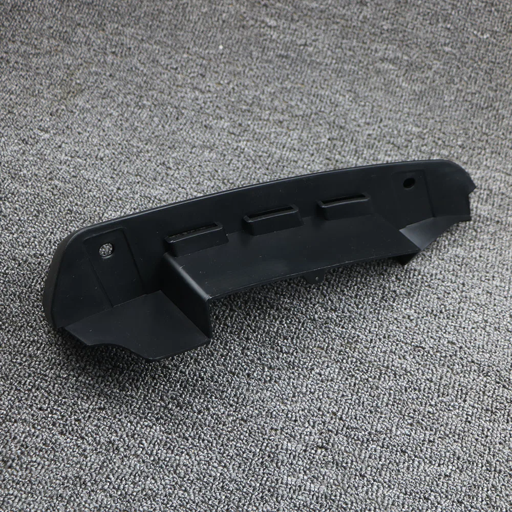 LR020485 на переднюю часть правого автомобильного спойлера автомобиля (направляющая