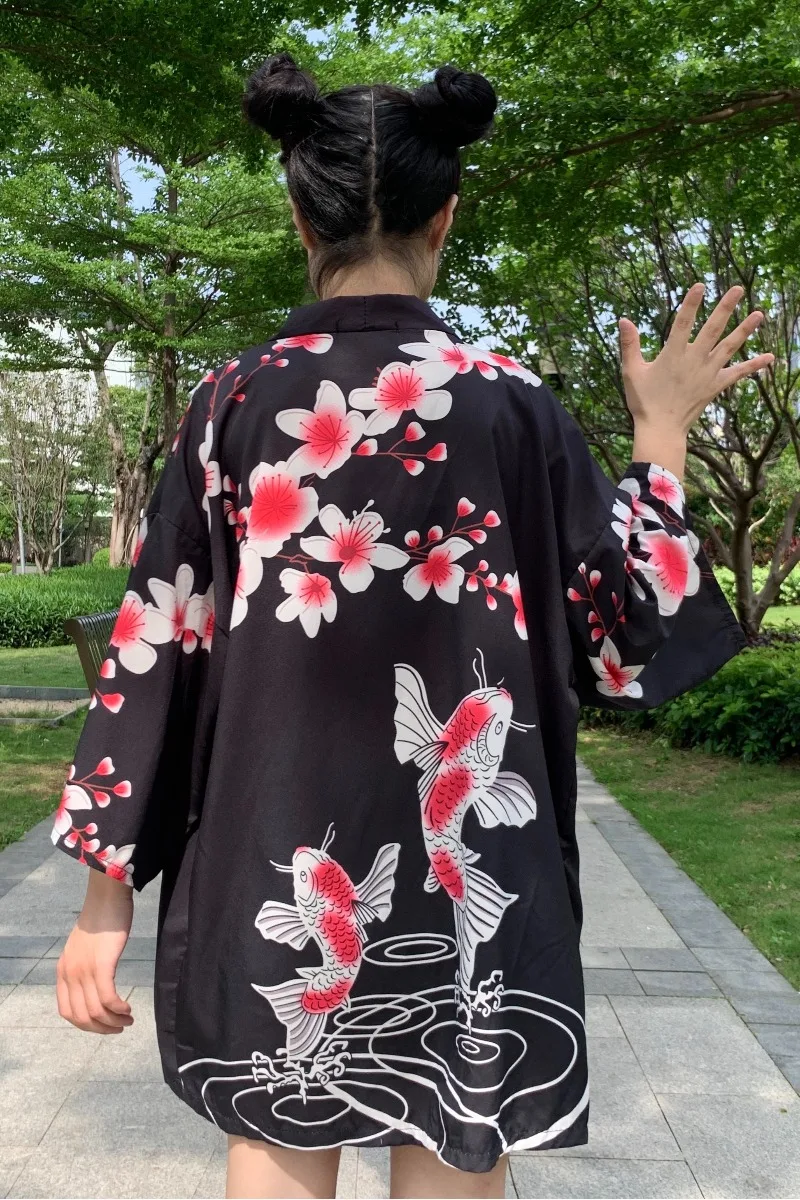 

Japanese Kimono Traditional Streetwear Summer Beach Kimono Loose Cardigan Women Harajuku Japanese Kimono Style Tops Haori Obi
