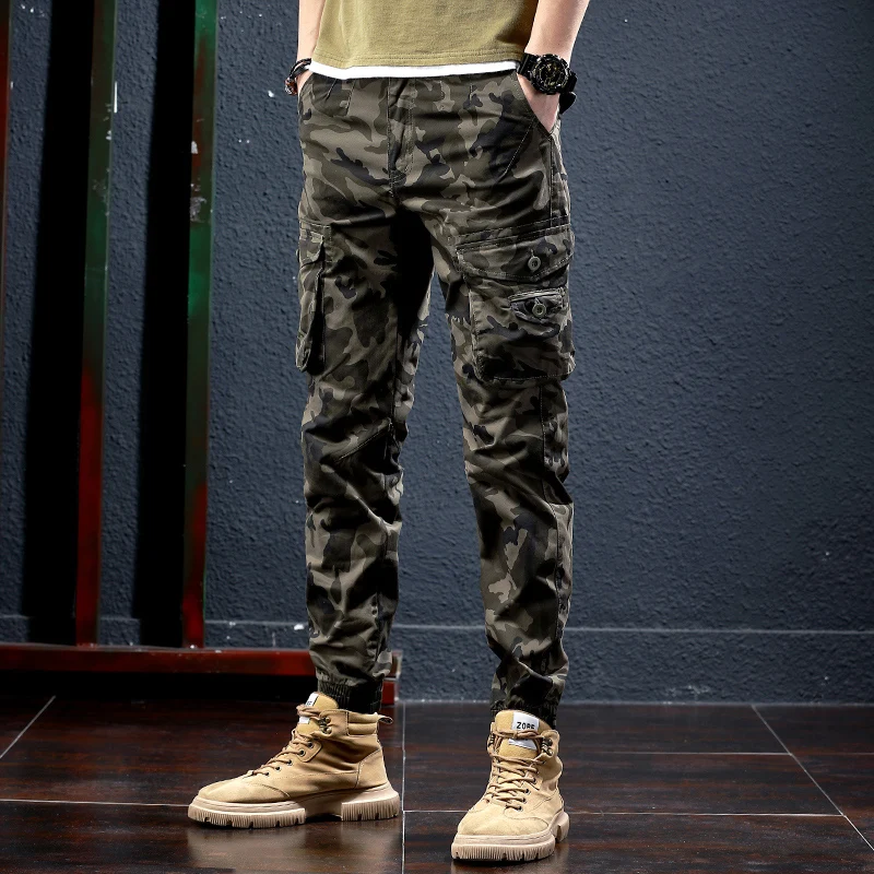 Streetwear Fashion Men Jeans Slim Fit Big Pocket Designer Casual Cargo Pants Men Overalls Military Camouflage Hip Hop Joggers